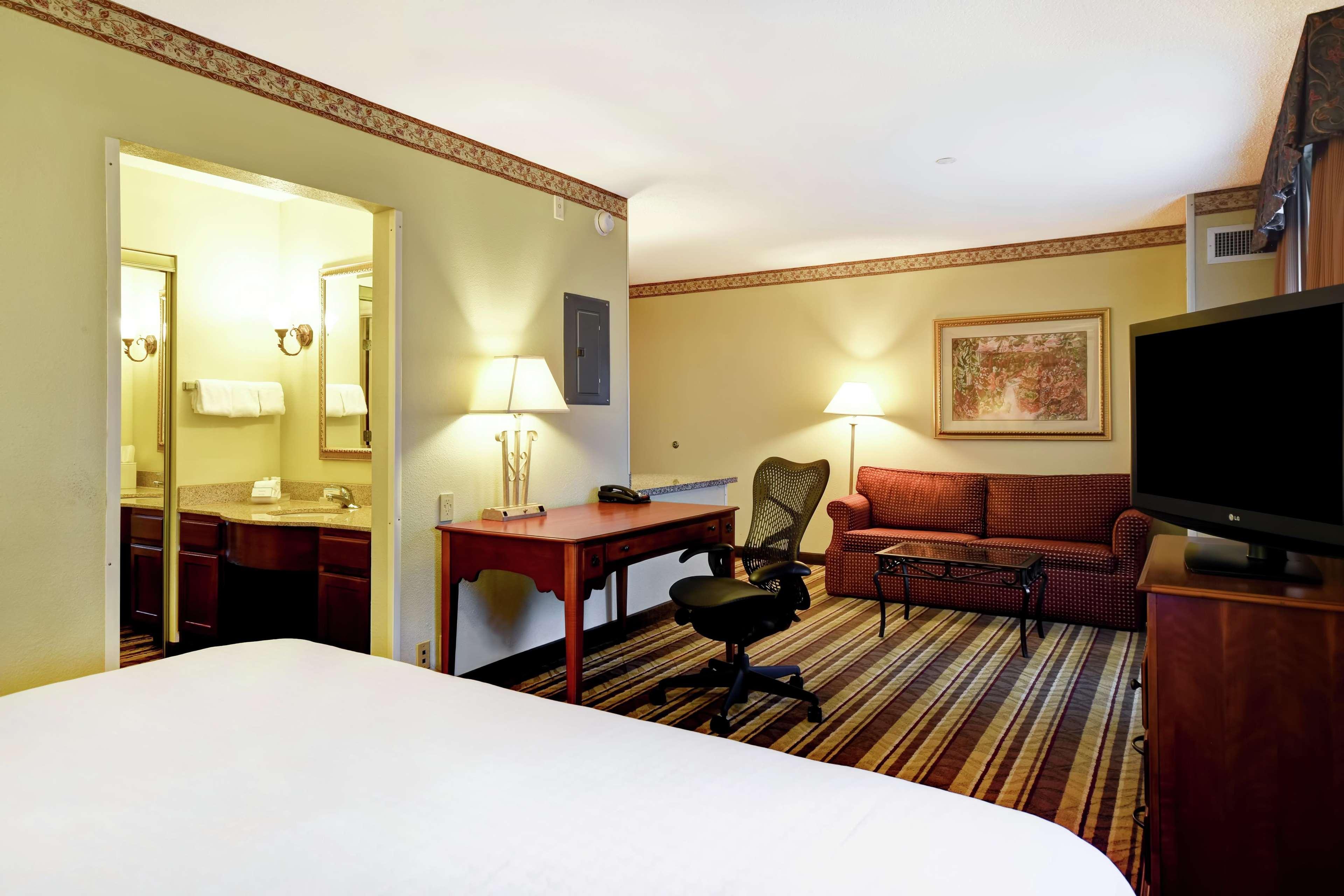 Homewood Suites By Hilton Chester Exterior photo